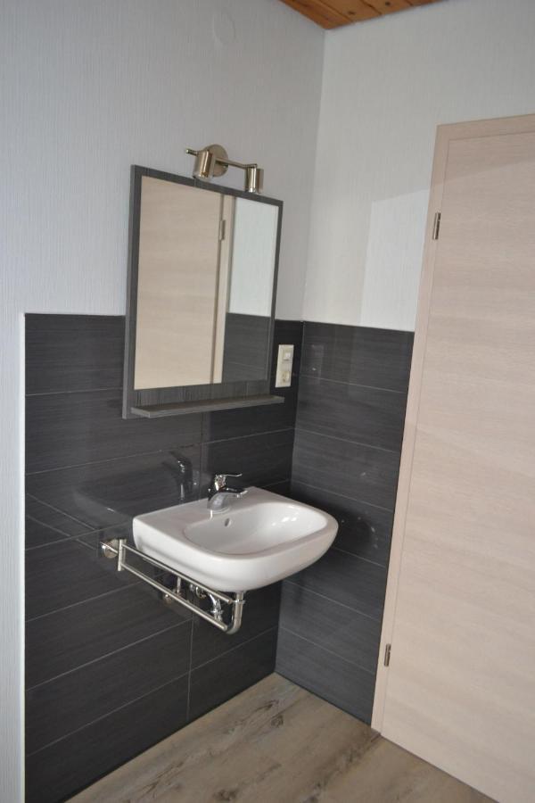 Landgasthaus Krone In St. Johann Apartment *